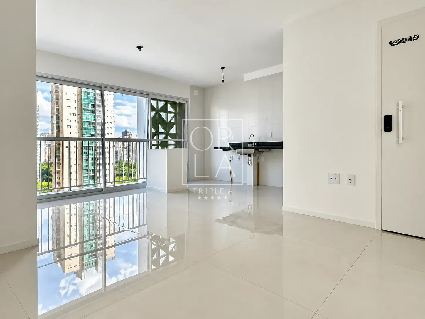 Apartamento à venda, Setor Bueno, Goiânia, GO