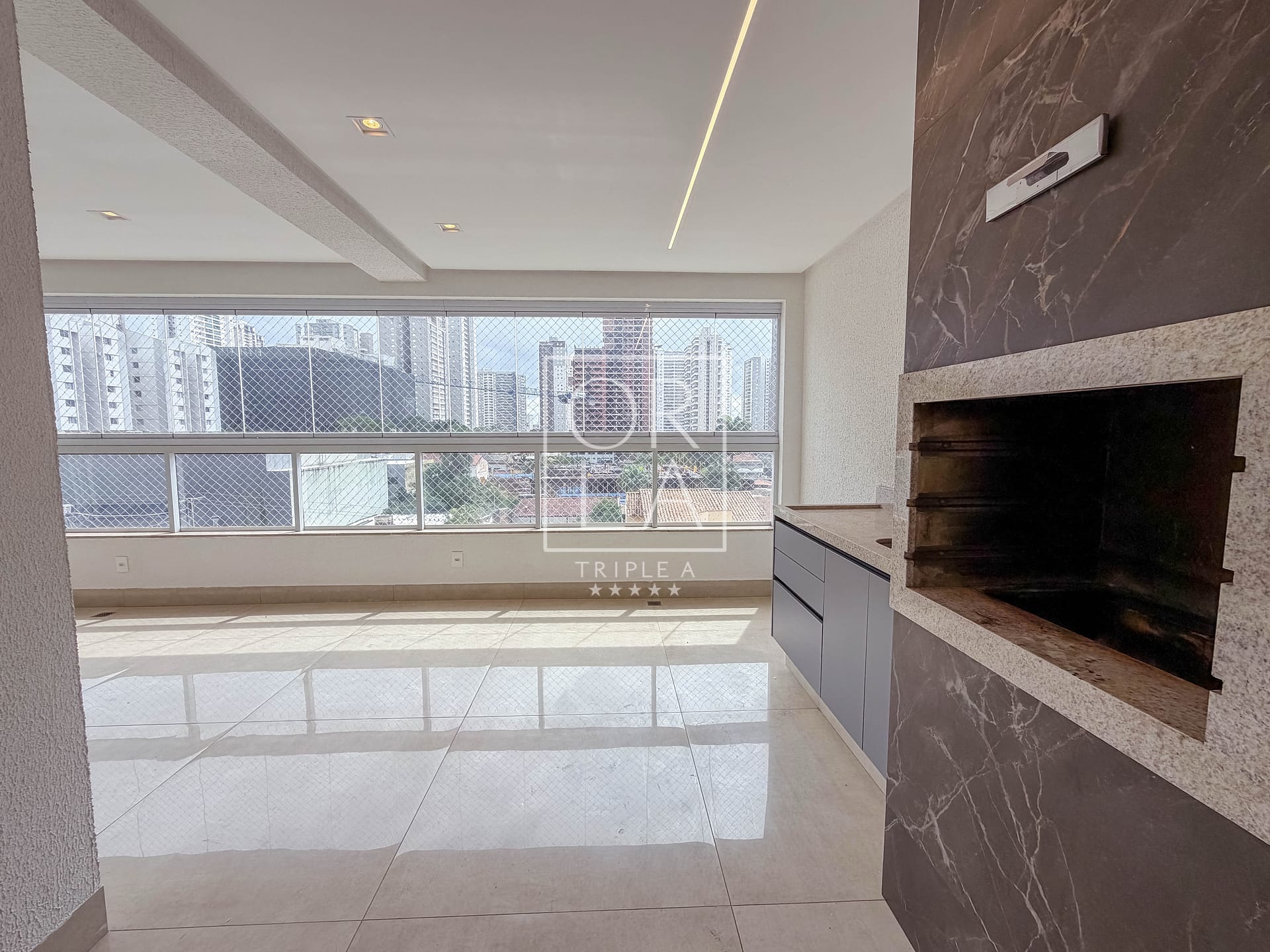 Apartamento à venda no Gran Excellence, Setor Bueno, Goiânia, GO