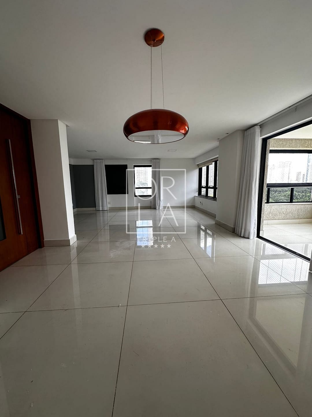 Apartamento padrão à Venda, Jardim Goiás, Goiânia, GO