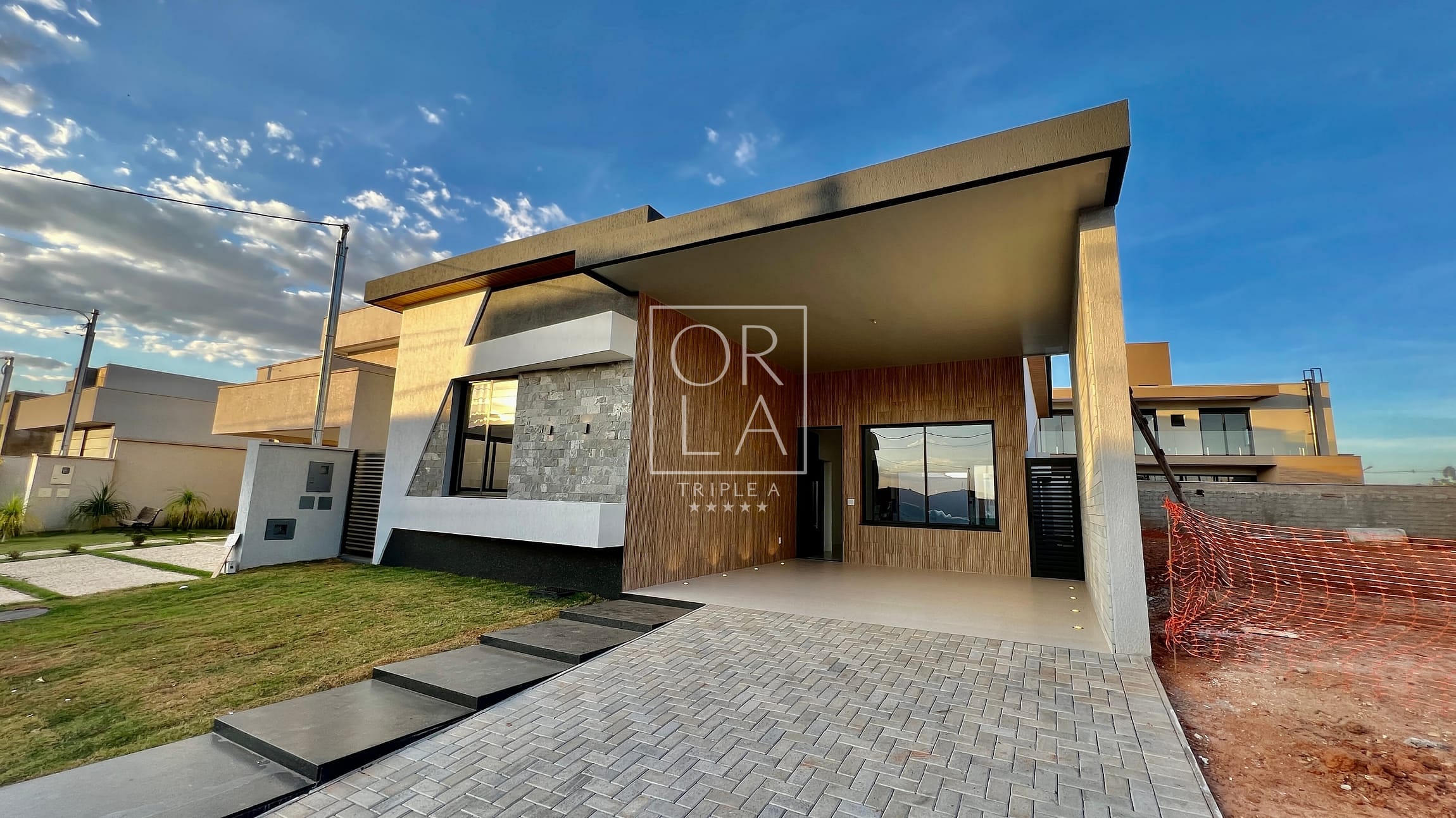 Casa Térrea à venda, Jardins Bolonha, Senador Canedo GO