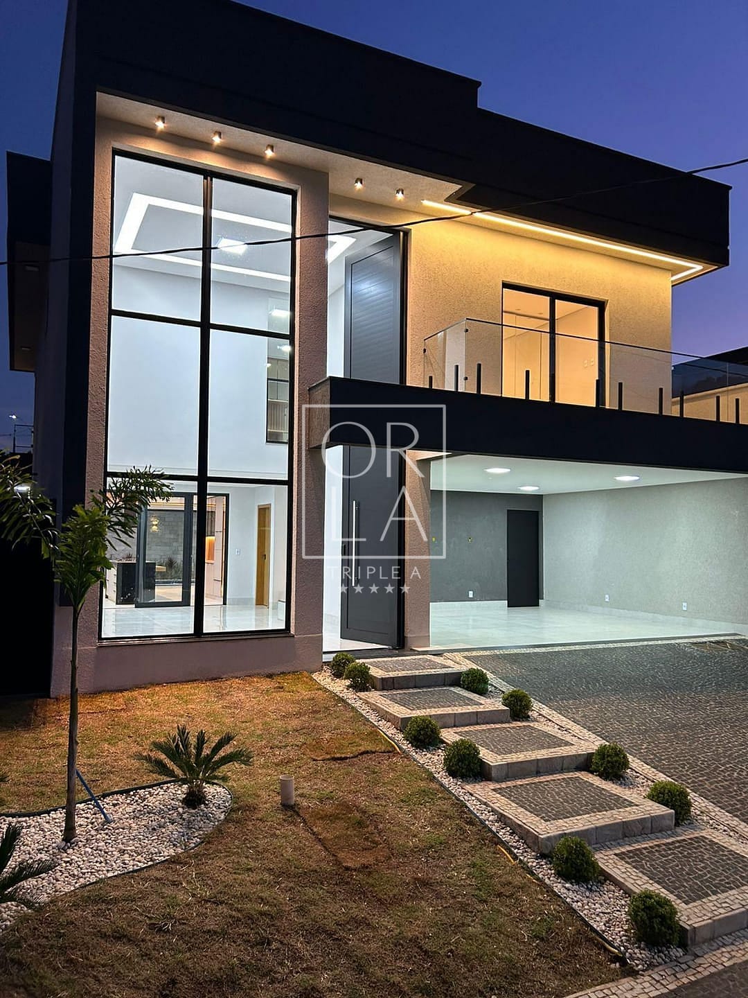 Sobrado à venda, Jardins Porto, Senador Canedo, GO