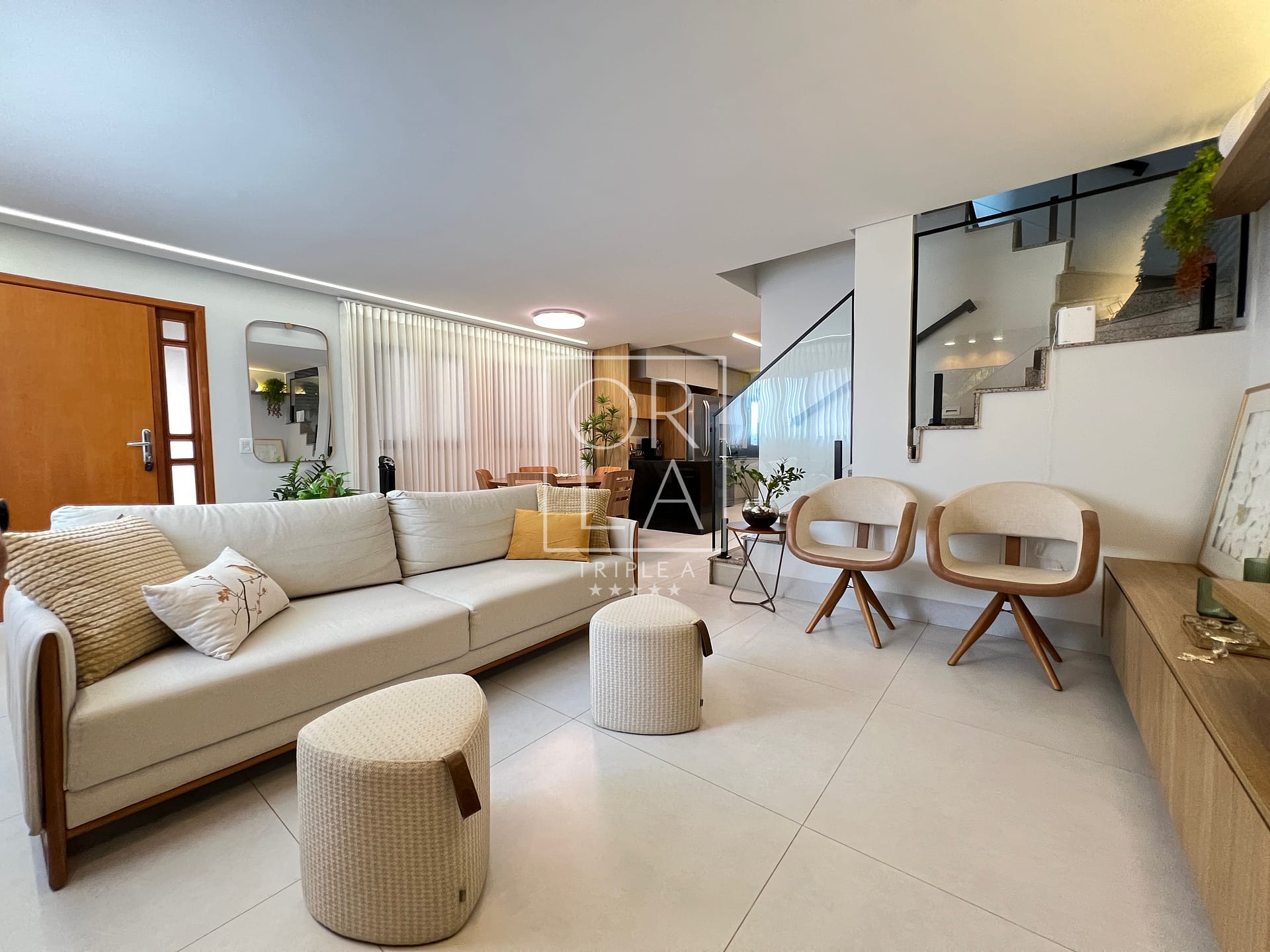 Sobrado à Venda, Jardim América, Goiânia, GO