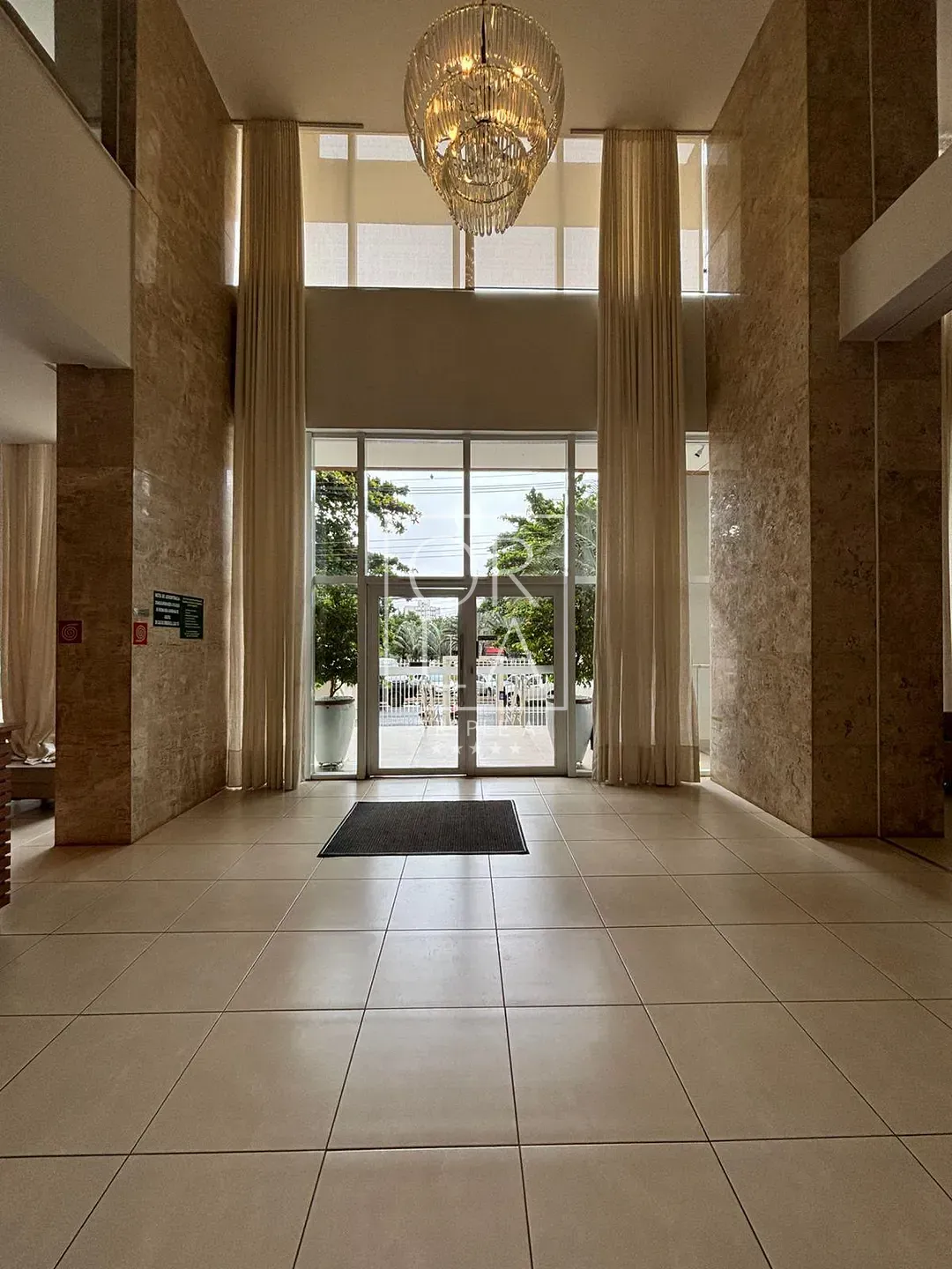 Apartamento à venda, Setor Oeste, Goiânia, GO